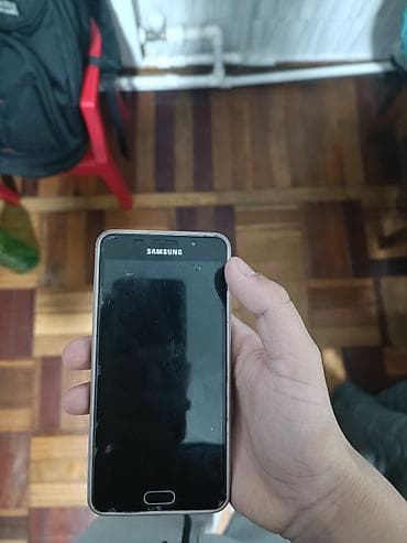 Samsung Galaxy A3 2016, 16 GB, rəng - Qara