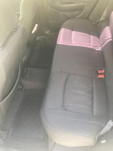 bmw e36 stop: Chevrolet Malibu: 1.5 l | 2019 il 249353 km Sedan — 8
