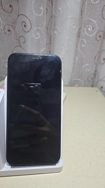 i̇phon: IPhone 12, Qara, Face ID — 2