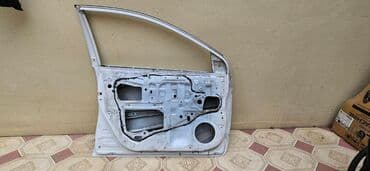 вешалка в прихожую с зеркалом: Правая передняя, Toyota Corolla, 2015 г. — 4