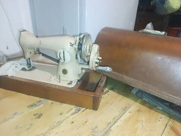 antiq qablar: Məhsul: Mexaniki tikiş maşını (köhnə model) Təsvir: - Klassik — 1