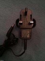 9v 2 amper - adapter