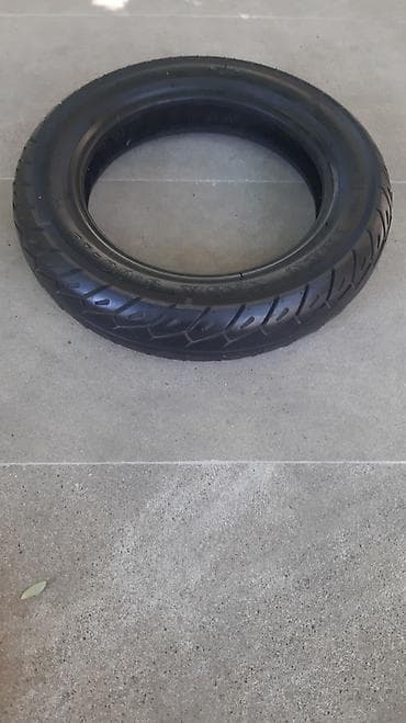 Moped/skuter təkəri yeni kimidir - Ölçü: 3.00-10 (təqribən 90/90-10 — 2