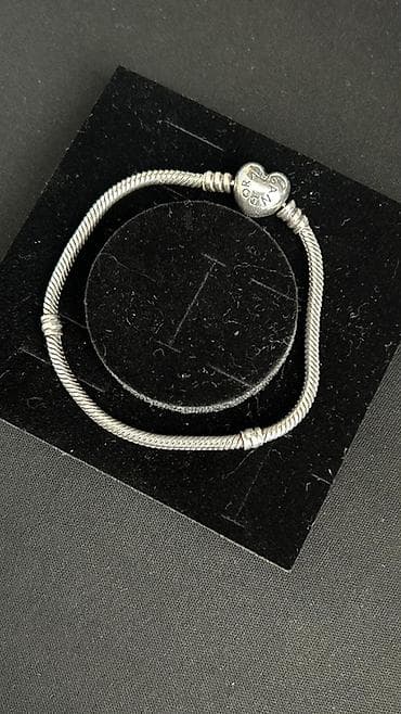 pandora qizil qolbaqlar instagram: Bilərzik, Pandora, Gümüş — 3