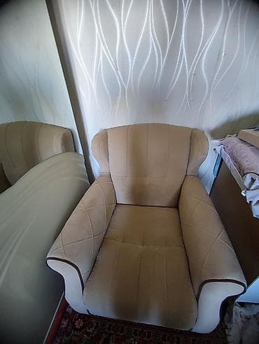 Bej rəngli yumşaq mebel dəsti – divan və kreslo - Materail: yumşaq