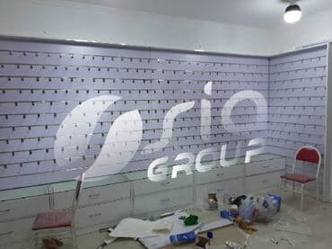 dəri kurtkalar instagram: Sifarişlə mebel vitrinləri — 1