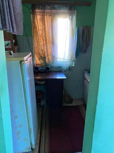 xacmazda tecili satilan evler: Maşdağa qəsəbəsində 2 otağlı ev təcili satılır.Ev geniş,işıqlı rahat — 4