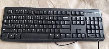 Logitech simli tam ölçülü klaviatura - Tam ölçülü layout: funksional