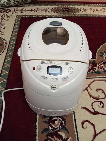 ekran şekilleri: Sinbo elektrik çörəkbişirən aparat - 12 proqram: Basic, French, Whole — 2