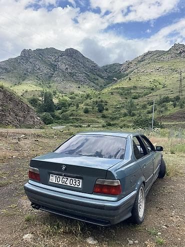 e60 m5 disk: BMW 3 series: 1.8 l | 1995 il Sedan — 7