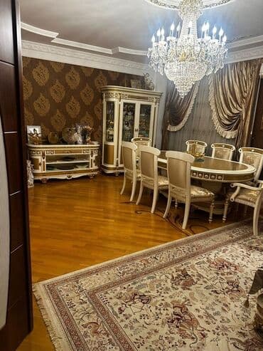 quasar kirayə evlər: Satılır: tam mebellı mənzil interyeri - Yataq otağı 1: klassik — 7