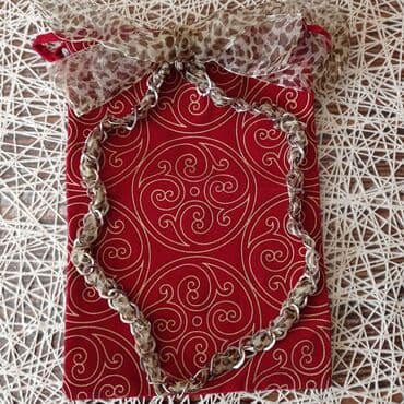 qirmizi ip qolbaqlar: Dəstə daxildir: Üzük, Gümüş — 7