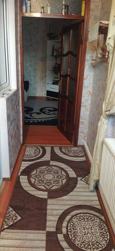 ilkin odənişsiz evler: Bakı, 3 otaqlı, Köhnə tikili, m. Avtovağzal, 80 kv. m — 9