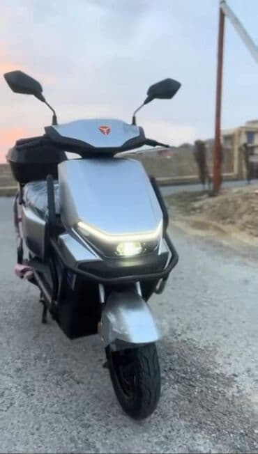 Moto geyim: Elektrik skuter – YADEA - Brend/model: YADEA (rəqəmsal paneldə qeyd — 1