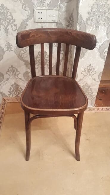 аренда помещений под бар: Для гостиной, Б/у, Нескладной, Стул — 1