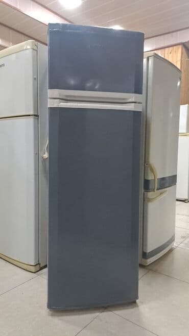 Техника для кухни: İkiqapılı məişət soyuducusu - Üst hissədə ayrıca dondurucu bölmə — 2