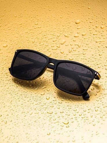 Salam. Bu premium gunes eyneyi italian magazasinda alinib 150 manata