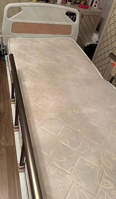 кровать двуспальная с матрасом: Без массажа, С регулировкой — 4