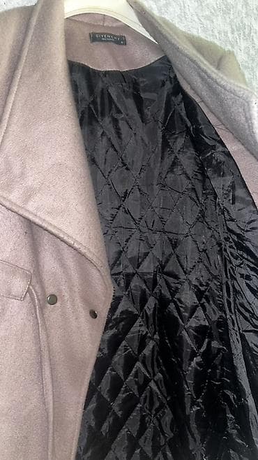 Baş geyimləri: Qadın paltosu az işlənib ENDİRİMLƏ 15 manat 65 manata alınıb - Rəng — 4