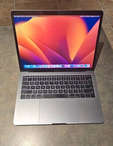 ipad pro m1 qiymeti: MacBook Pro noutbuk, Space Gray rəngdə. 2017 pro 13 inch 8ram 128 — 1