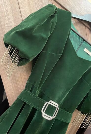 lalafo toy paltarlari: Don yasil rengde villur 70 Azn alinib bir defe geyinilb hec bir — 2