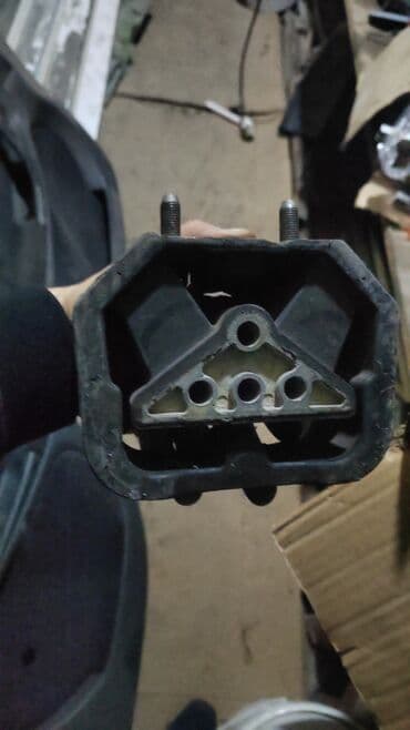 Karopkanin paduşkasi ideyal vəzyətədir 1991ci ilden 97 kimi