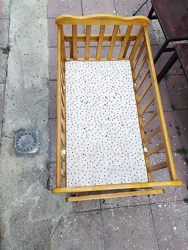 matras islenmis: Oğlan və qız üçün, İşlənmiş, Dördbucaq, Beşik, Dəstsiz, Matras ilə, Yellənmə mexanizm ilə — 1