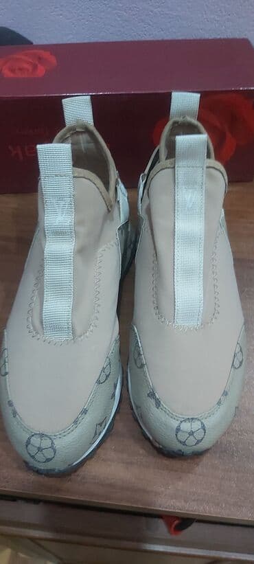 alyanslarin qiymeti: Ölçü: 36, rəng - Bej, İşlənmiş — 4