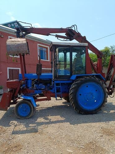 селка трактор: Traktor T28, 1985 il, 555 at gücü, motor 4.5 l, İşlənmiş — 3