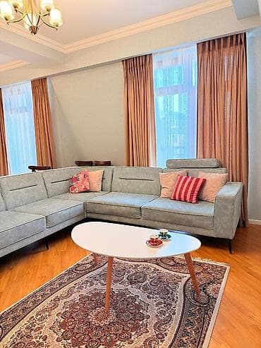 sultan divan: İcarəyə verilir 5 otaqlı yeni tikili 212 m², Ağ şəhər q. Kateqoriya — 2