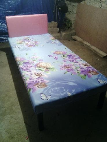 Kravat taza taxtadan hazirlanir bas tarafi koja ranglar var lalafo.az -da Kravat taza taxtadan hazirlanir bas tarafi koja ranglar var