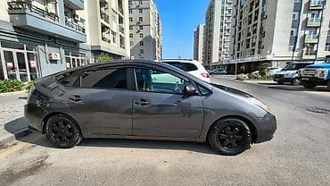 tayota prius: Şəxsi istifadəm üçün ölkəyə gətirilmiş və çox səliqəli idarə olunmuş — 4
