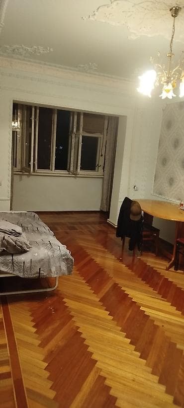 azadliq ev: Ünvan: Azadlıq metrosuna 10-12 dqlık məsafədədir. Kirayə — 3