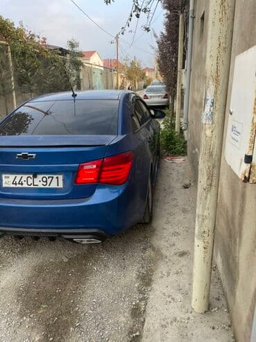 opel vectra 1994: Chevrolet Cruze: 1.8 l | 2010 il 290 km Sedan — 6