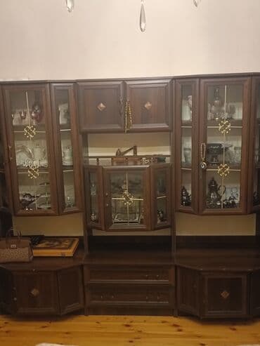 Qarderob, paltar dolabı