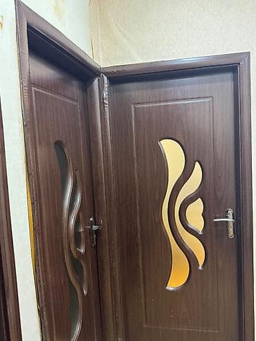 qapi taxta: İşlənmiş Otaq qapısı 90x200 sm Zamok ilə, Ünvandan götürmə — 1
