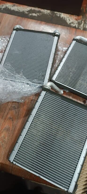 radiator barmaqliq: Toyota prius pecin radyotoru orginal — 2