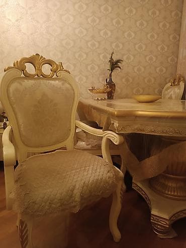 stol uzlukleri: Qonaq otağı üçün, İşlənmiş, Açılan, Oval masa, 8 stul — 7