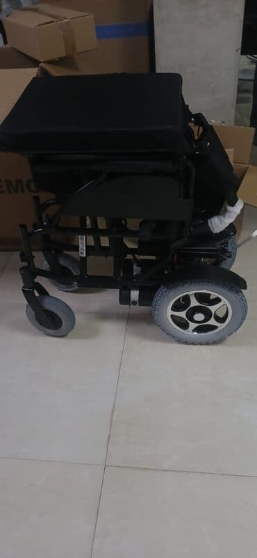 tibbi avadanliglar: Elektrik təkərli oturacaq 2 gün öncə alınıb Yenidir qutudadır sadəcə — 2