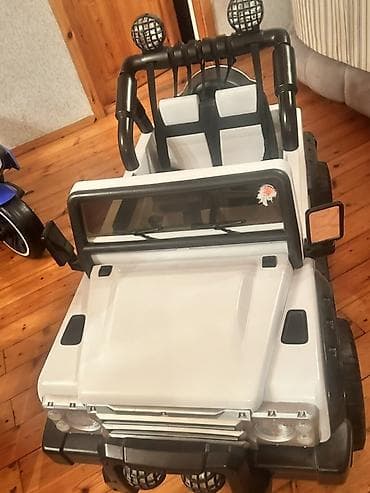 Uşaqlar üçün elektrikli oyuncağ avtomobil – off-road tipli Jeep stili — 4
