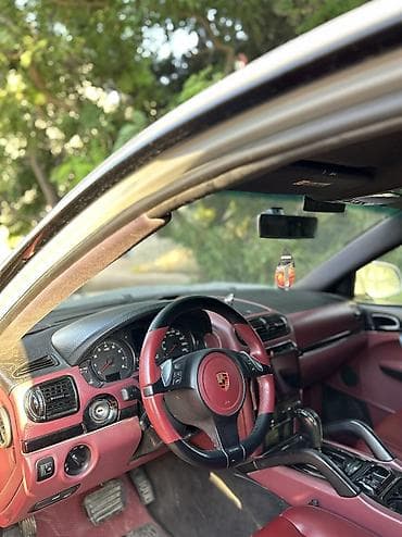 Porsche Cayenne: 3.2 л | 2005 г. 312985 км Внедорожник — 2