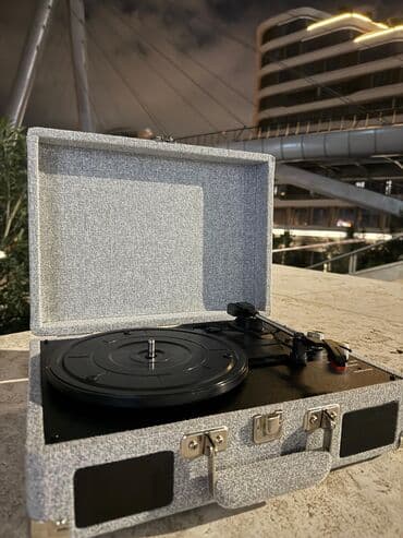 виниловый проигрыватель баку: Qrammafonlar Mehduddur!!! Çox gözəl Retro Qramafonlar və göz oxşuyan — 5