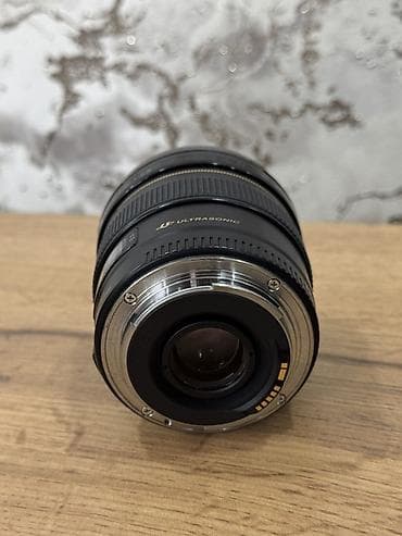 modem optik: Canon EF 20mm f/2.8 USM geniş bucaqlı obyektiv - Fokus məsafəsi: 20 — 2