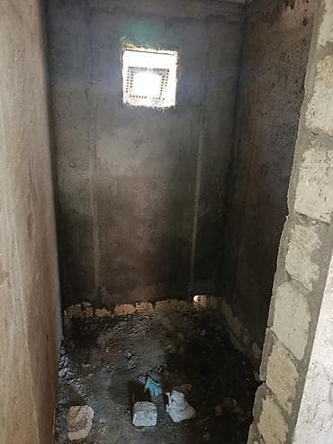 28 kiraye ev: 3 otaqlı, 95 kv. m, Təmirsiz — 3