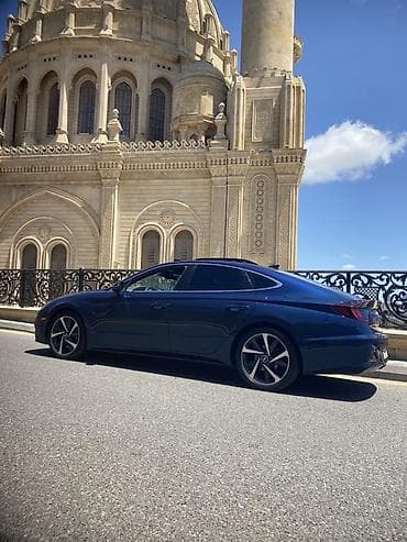 Hyundai Sonata – sedan - Kuzov: aerodinamik, geniş ön barmaqlıq, LED — 9