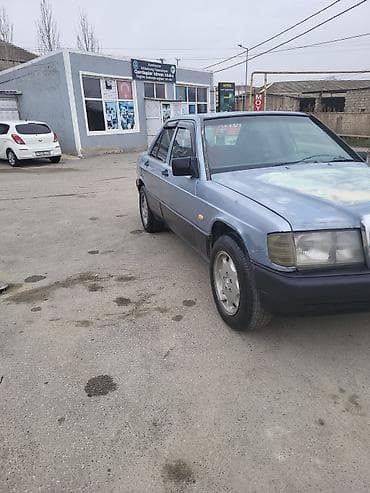 mersedes disklər: Mercedes-Benz 190 (W201): 2 l | 1992 il Sedan — 3