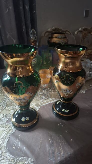 автозапчасти на гольф 3: Yaşıl rəngli 2 ədəd güldan — 1