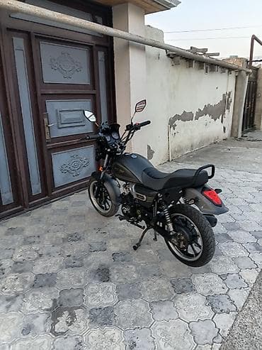 Salam Eleykum. moto saatilir. 70 kupdu. idiyal vezyetdedir. 1 — 2