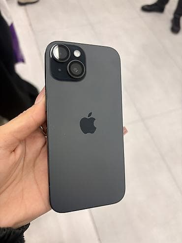 iphone 15 sade: IPhone 15, 128 GB, Black Titanium, Zəmanət, Simsiz şarj, Face ID — 1