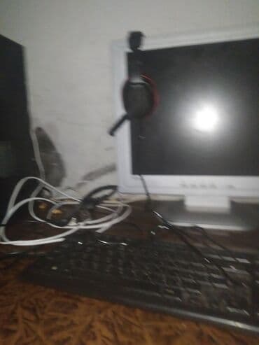 samsung tab e qiymeti: Stolüstü kompüter dəsti Tərkibi: - Sistem bloku (standart ATX korpus) — 5